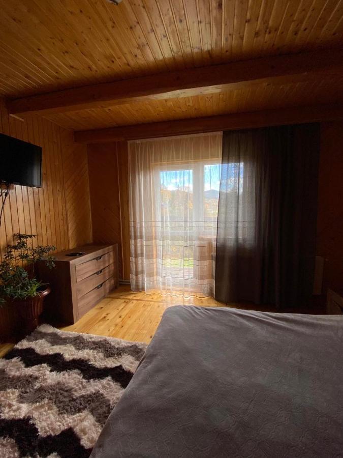 Микулин Хутірець Mykulychyn Esterno foto